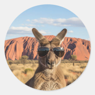Kangaroo mit Sonnenbrille in Uluru Australien Runder Aufkleber