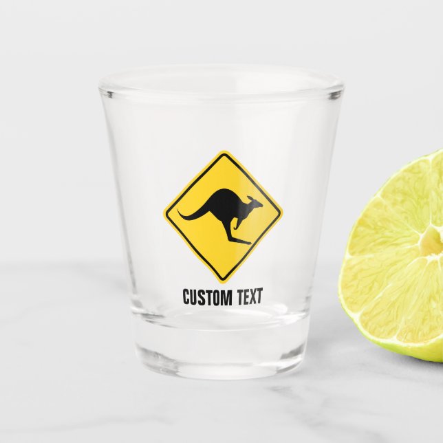 Kangaroo-Warnzeichen Schnapsglas (Vorderseite)