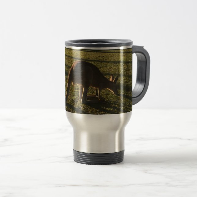 Känguru an der Dämmerungsreise-Tasse Reisebecher (VorderseiteRechts)
