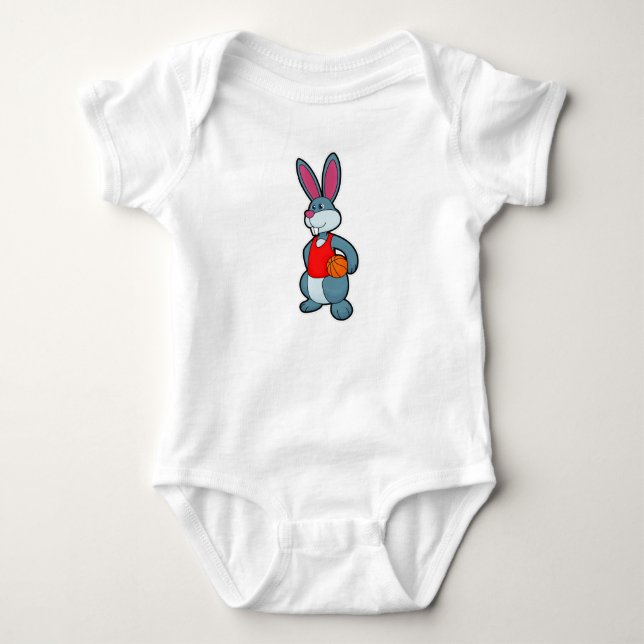 Kaninchen als Basketballspieler mit Basketball Baby Strampler (Vorderseite)
