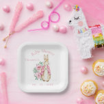 Kaninchen Pink Babydusche Pappteller<br><div class="desc">Niedlich rosafarbener Hase mit Blume personalisiert mit Ihrem Namen & Date Baby Duschpapierteller. So einfach und süß. Ideal für die Dusche Ihres kleinen Mädchens. Passende Servietten sind erhältlich.</div>
