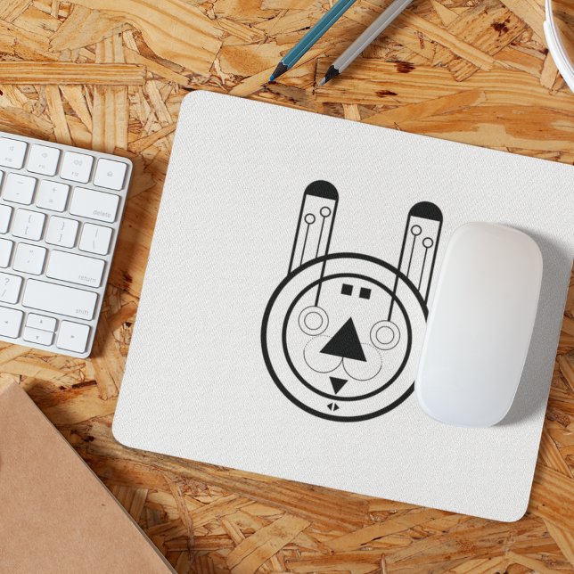 Kaninchen Usagi Sternzeichen Mousepad (Add a touch of zodiac charm to your desk with this sleek Usagi Rabbit mousepad.)