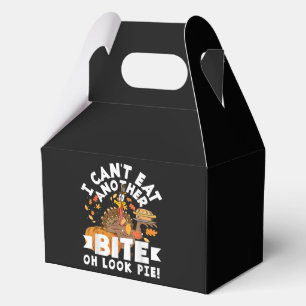 Kann keinen weiteren Bissen essen Oh schau Pie Lus Geschenkschachtel