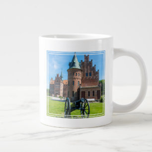 Kanone bei Schloss Egeskov Jumbo-Tasse