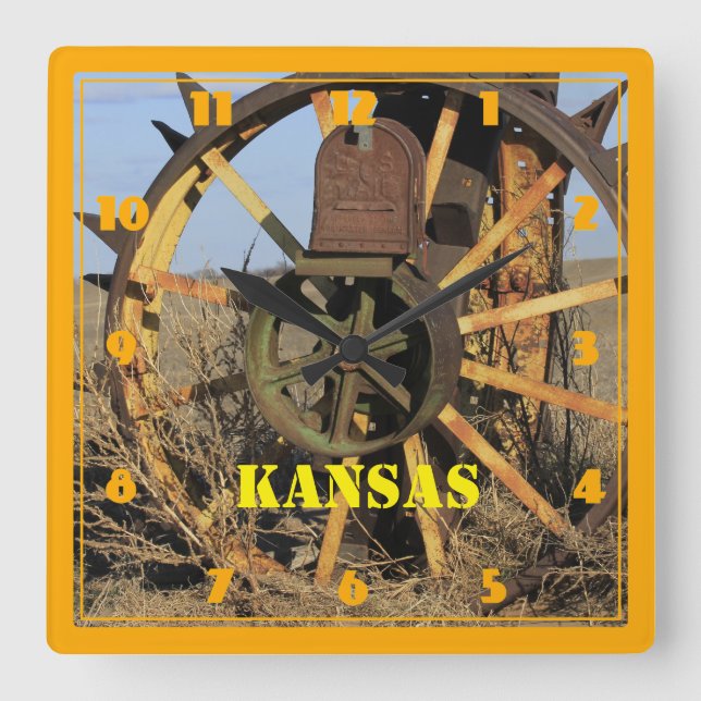 Kansas Antique Tractor Tire Quadratische Wanduhr (Vorderseite)
