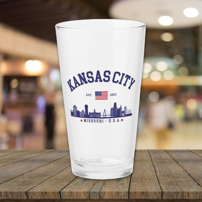 Kansas City Flag & Skyline Design | Cool Midwest  Glas (Von Creator hochgeladen)
