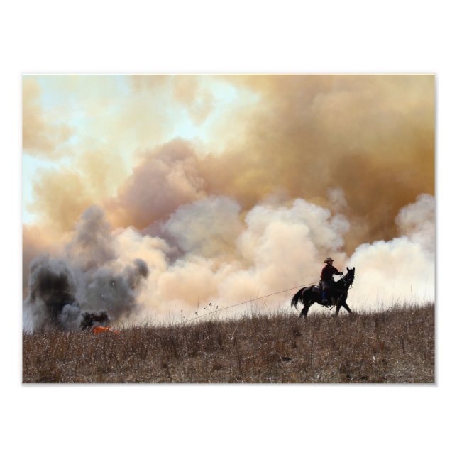 Kansas Rancher startet eine kontrollierte Verbrenn Fotodruck (Vorne)