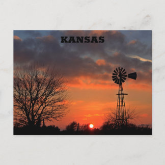 Kansas Sunset mit Baum und Windmühle Postkarte