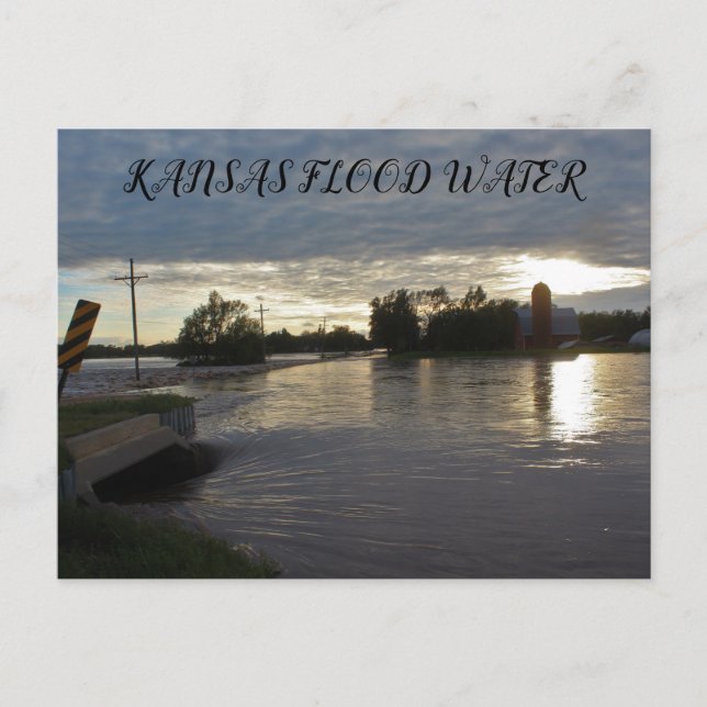 Kansas Überschwemmen des Wassers über eine Straßen Postkarte (Vorderseite)
