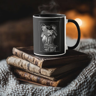 Kantige schwarze weiße tätowierte Drachendame Tasse