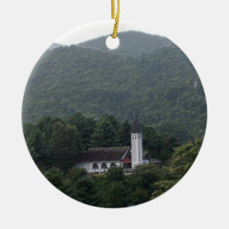 Kapelle in der Himmel-Tal-Verzierung Keramikornament