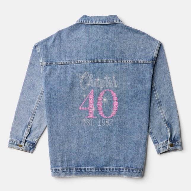 Kapitel 40 Est 1982 40. T-Shirt für Frauen Jeansjacke (Rückseite)