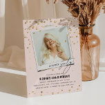 Kapitel 60 Spaß Modernes Foto 60. Geburtstag Einladung<br><div class="desc">Kapitel SIXTY! Laden Sie Freunde und Familie ein, um eine 60. Geburtstagsfeier mit diesen lustigen modernen Einladungen zum Geburtstag von Erwachsenen zu feiern. Design verfügt über ein Foto-Snap, den Text 'Kapitel Sechzig in Serif-und Kalligraphie Schriftart, Imitats Gold Glitzer Konfetti und eine bearbeitbare Geburtstagsvorlage, die leicht mit Ihren eigenen Ereignissen anpassen....</div>