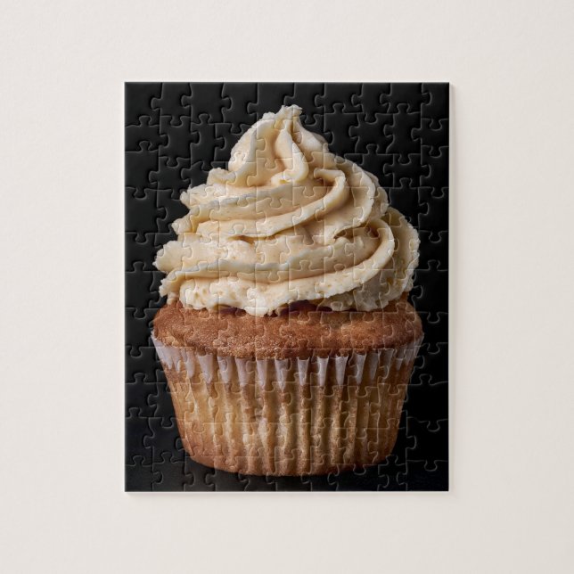 Kaputtes Buttercreme-Cupcake-Puzzle (Vertikal)
