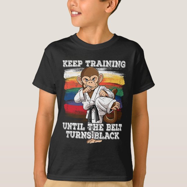 Karate Behielt Training bis der Gürtel schwarz wir T-Shirt (Vorderseite)