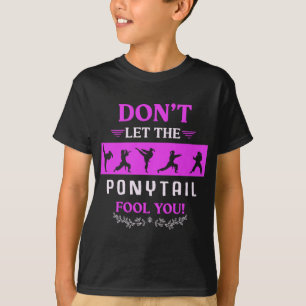 Karate Girl Funny Black Belt Taekwondo Kämpfen T-Shirt