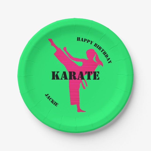 Karate Girl Happy Birthday mit Namen Paper Tellers Pappteller (Vorderseite)