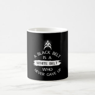 Karate-Kampfkunst hat nie aufgegeben Kaffeetasse