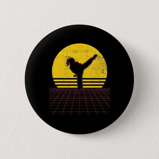 Karate-Mädchen Vintage  Button (Vorderseite)