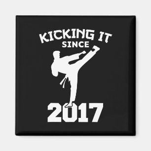 Karate Martial Arts Kicking seit Funny Kid Bir Magnet