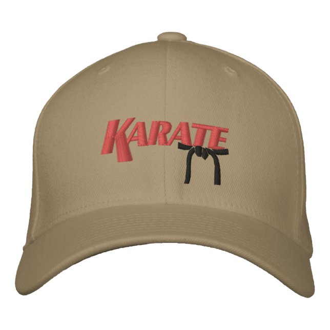Karate mit schwarzem Gürtel Bestickte Kappe (Vorderseite)