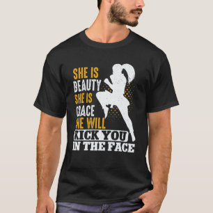 Karate-Schwarzgurt-Gi-Uniform Mädchen Frauen Sie i T-Shirt