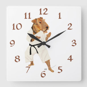Karate Terrier Quadratische Wanduhr