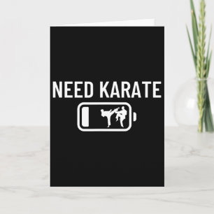 Karate-Trainer Low Ttery braucht Karate Karte