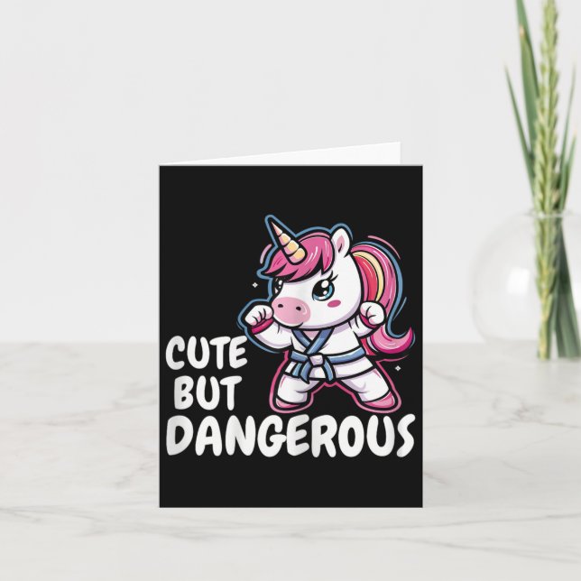 Karate Unicorn Niedlich, aber gefährlich Karte (Vorderseite)