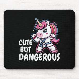 Karate Unicorn Niedlich, aber gefährlich Mousepad