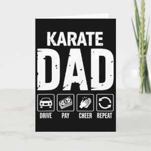 Karate-Vater Fahren Zahlen Jubeln Vater eines Kara Karte