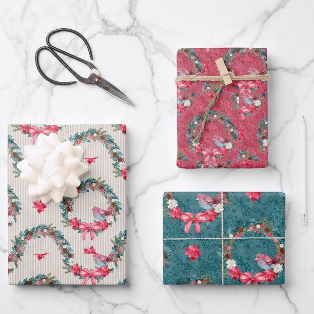 Kardinal und Weihnachtskranz Geschenkpapier Set (Vorderseite)