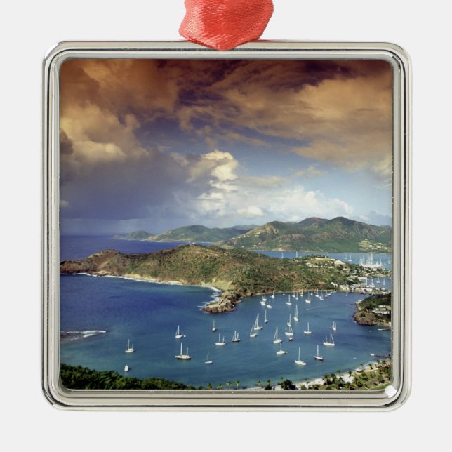 Karibik, Antigua. Silbernes Ornament (Vorne)