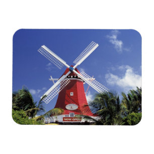 Karibik, Aruba. Alte Mühle, umgebaut in 'Mühle Magnet