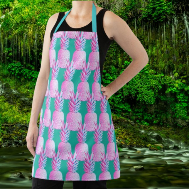 Karibik Blau Farbige Ananas  Schürze (Fanciful pineapples on Caribbean background)