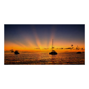 Karibik-Sonnenuntergangs-Segelboot-Glossy-Poster Poster