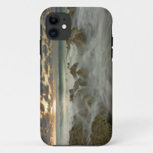 Karibisches Meer, Kaimaninseln.  Absturzwellen 3 Case-Mate iPhone Hülle