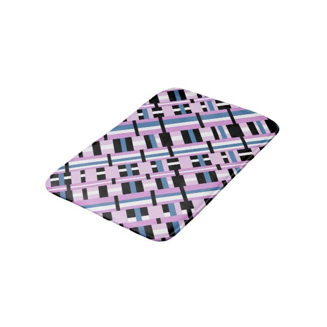 Kariert in Schwarz, Orchid, Schwarz und Weiß Badematte (Schrägansicht)