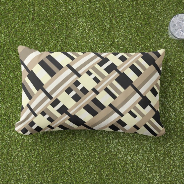 Kariert in Taupe, Tan, Black, White Modern Kissen Für Draußen (Gras)