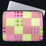 Karierte inspirierte Elektronik-Tasche Madras Laptopschutzhülle<br><div class="desc">Eine Elektroniktasche,  die ein kariertes Patchwork Madras kennzeichnet,  inspirierte Entwurf.</div>