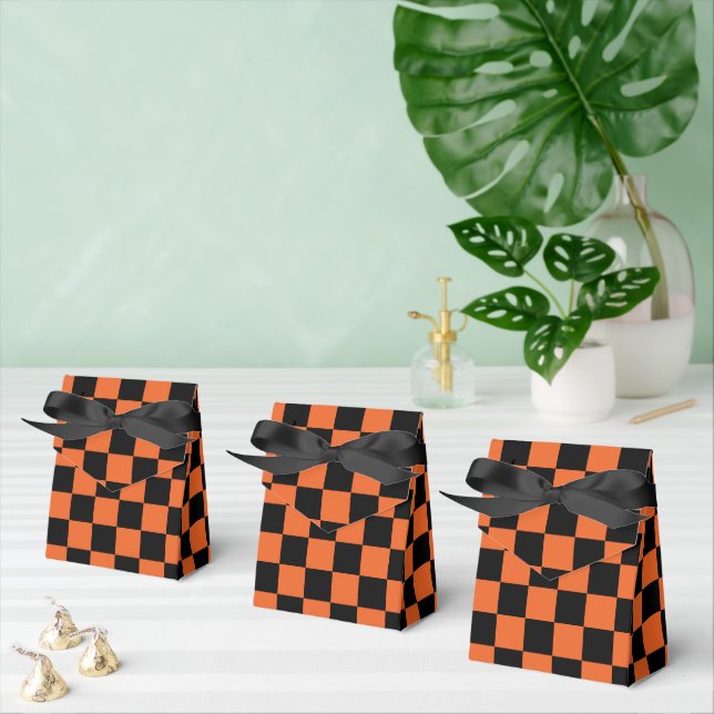 Karierte Quadrate Schwarz und Orange geometrisch R Geschenkschachtel (Zahlreiche)