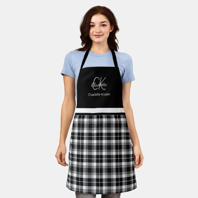 Karierte Schwarz-Weiß-Monogramm Schürze (Getragen)