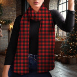 Karierte Weihnachten in Rot und Schwarz Buffalo Schal<br><div class="desc">Bleibe gemütlich und stilvoll in dieser Urlaubssaison mit diesem karierten Weihnachtsschal in Rot und Schwarz-Büffel. Dieses zeitlose Design mit fett roten und schwarzen Schachbrettmuster ist perfekt geeignet, um jedem festlichen Outfit eine rustikale Touch hinzuzufügen. Er ist aus leichtem Chiffon gefertigt und bietet sowohl Wärme als auch Komfort, ohne dabei den...</div>