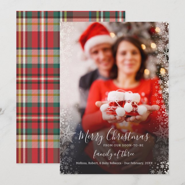 Karierte Weihnachtsfeiertage Couple Foto Schwanger Ankündigung (Vorne/Hinten)