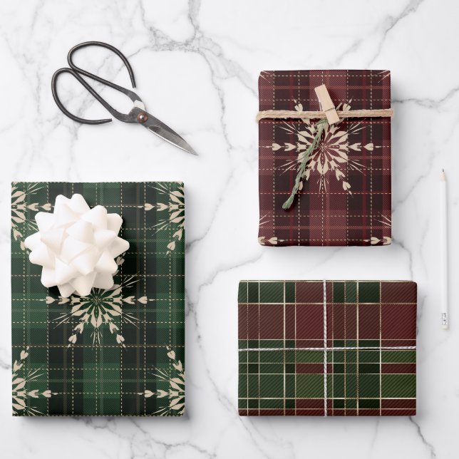 Karierte Weihnachtsmuster in Rot, Gold und Grün Geschenkpapier Set (Vorderseite)