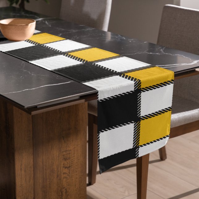Karierter Karo in Schwarz und Gelb Großer Tischläufer (table runner)