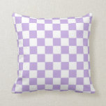 Karierter Lavendel und Weiß Kissen<br><div class="desc">Abstrakte digitale Kunst des Lavendels und der weißen Quadrate in einer checkered Bildung.</div>