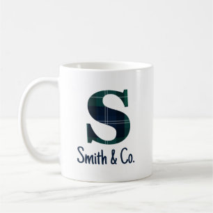Karierter Nachname oder Firmenname Anfangsbuchstab Kaffeetasse