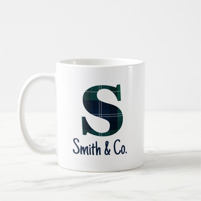 Karierter Nachname oder Firmenname Anfangsbuchstab Kaffeetasse (Links)