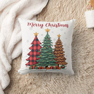 karierter und leopardener Weihnachtsbaum Kissen